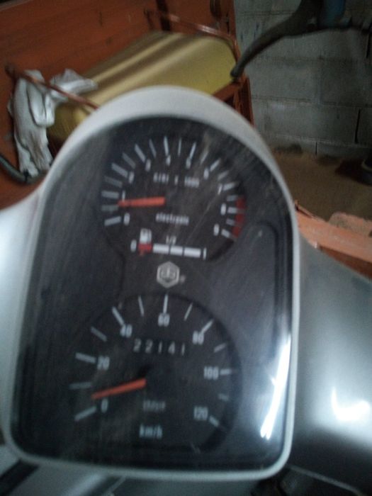 Vespa 125 impecável