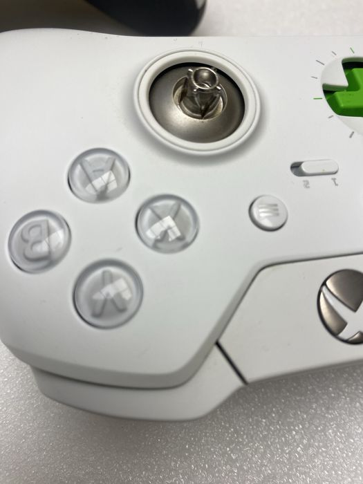 Геймпад джойстик Microsoft Xbox Elite / white
