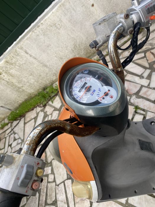 Moto Sym Mio 50cc  automática