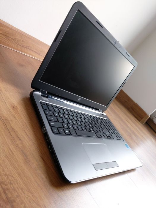 Sprzedam laptopa HP 250G3