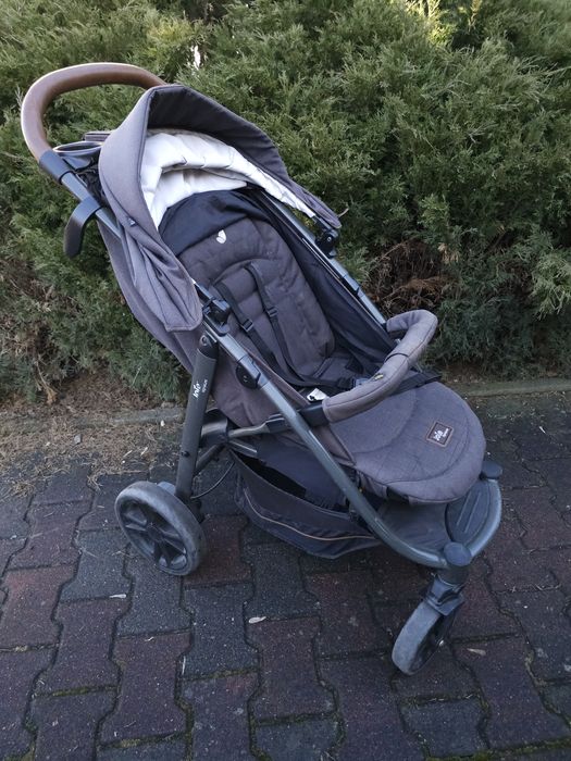 Wózek Joie spacerówka