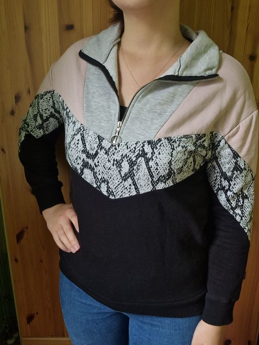 Bluza trzy kolory wzór zwierzęcy wąż Papaya Animal print czarna róż