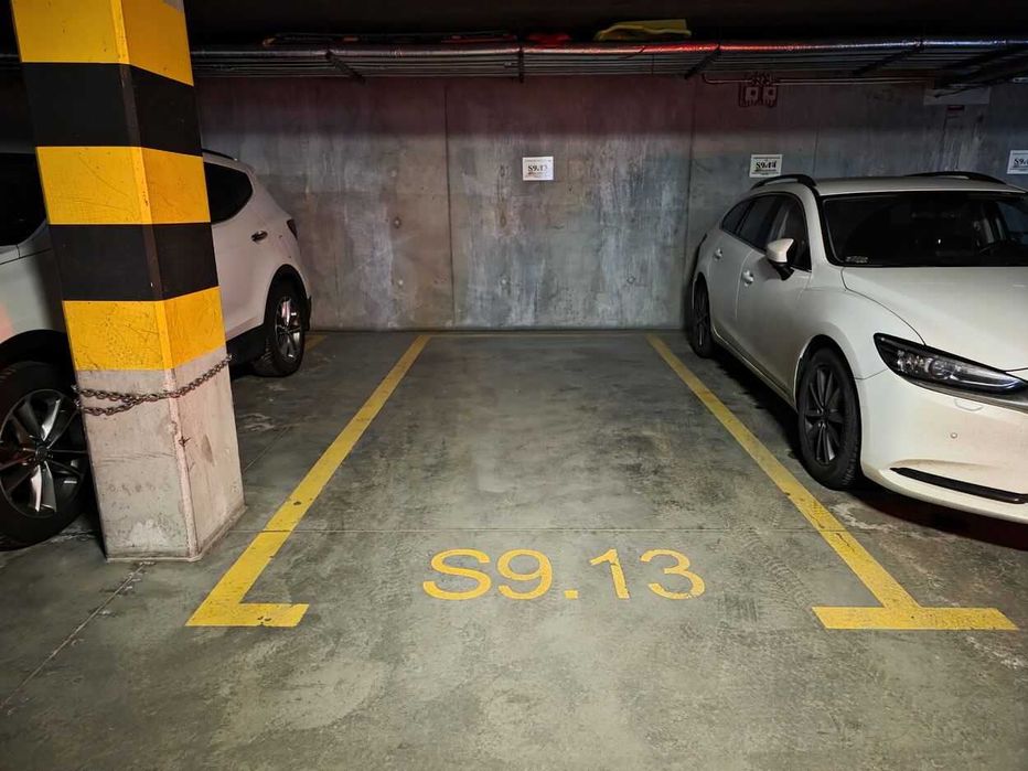 Wynajmę miejsce postojowe