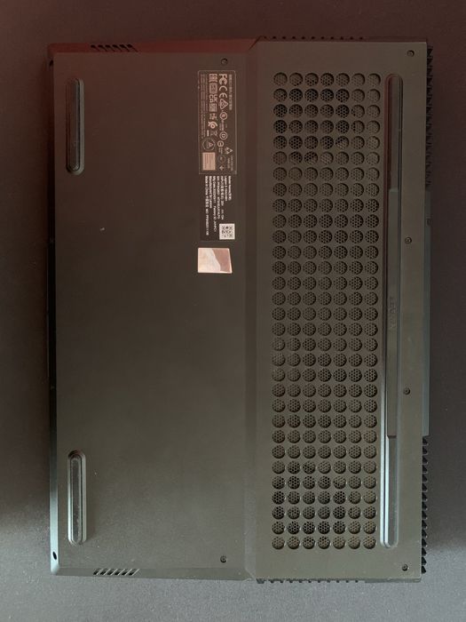 Lenovo Legion 5 para peças – RTX 3060 avariada