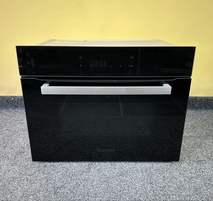 Духова шафа електрична вбудована Blomberg OKW9441 EU