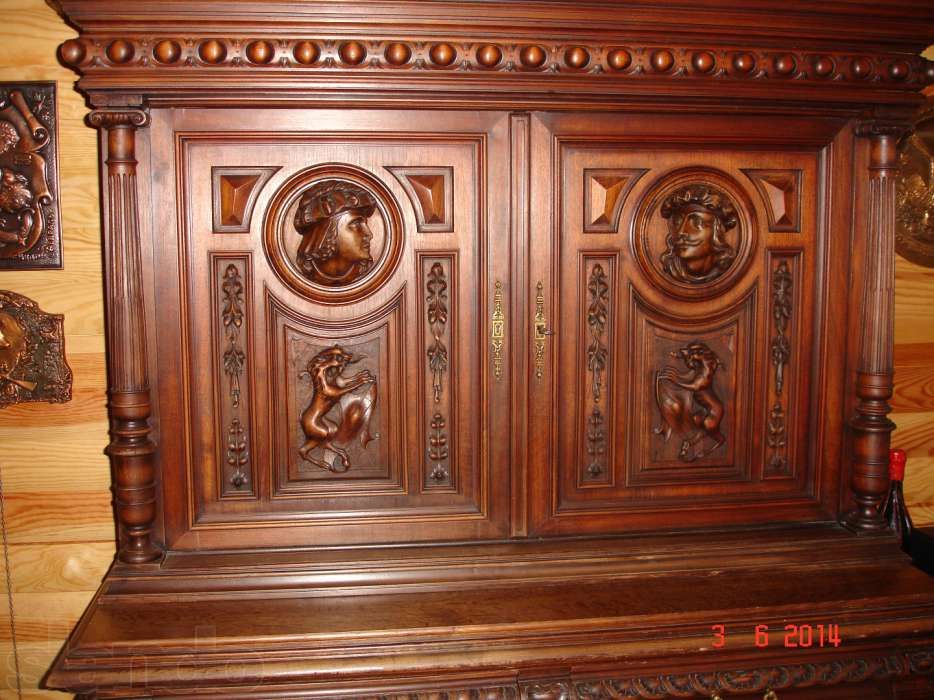 Старинный французский буфет