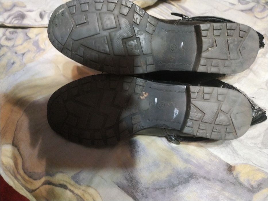 Ботинки Берци женские. демисезон 40-41рр