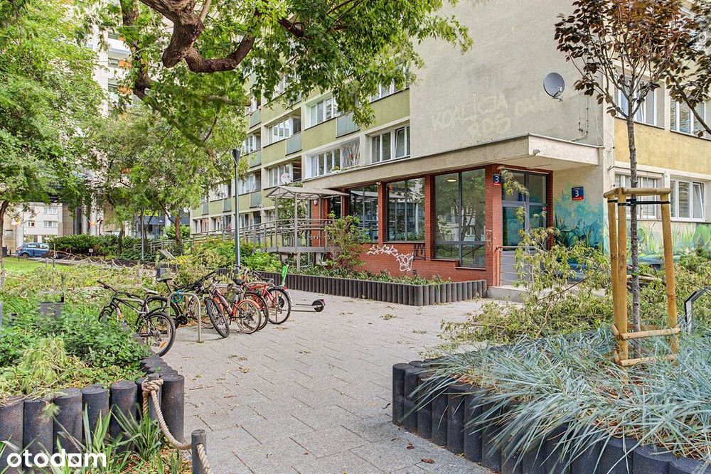 Warszawa, Śródmieście | 27,71 m²  | winda | KW |