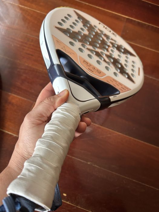Raquete de padel NOX AT10 Genius 2026