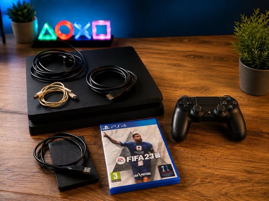 PlayStation 4 com 1 comando