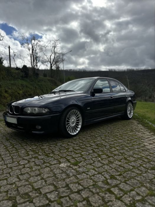 BMW serie 5  e39 525