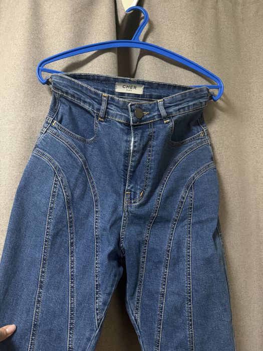 Джинси 3 різних див всі фото zara 38 розмір з розрізами джинси Mugler асиметричні джинси Zara