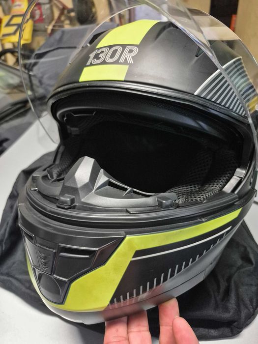 Capacete Modular 130R Tamanho S (Óculos de Sol Integrados)