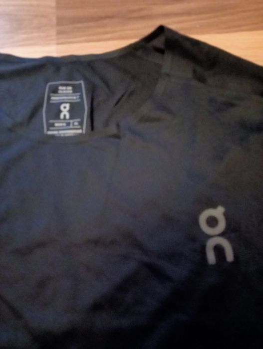 Koszulka On Running Performance-T