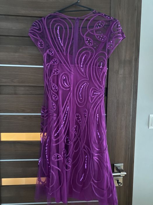 fioletowa sukienka Van Graaf