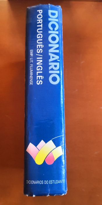 Dicionário Português - Inglês