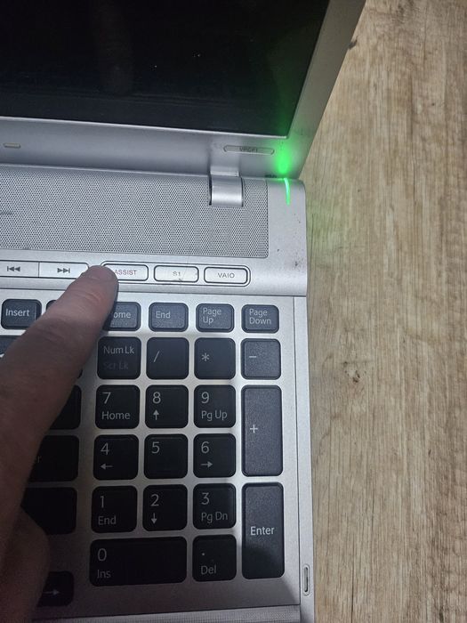 Laptop Sony Vaio PCG-81213M uszkodzony