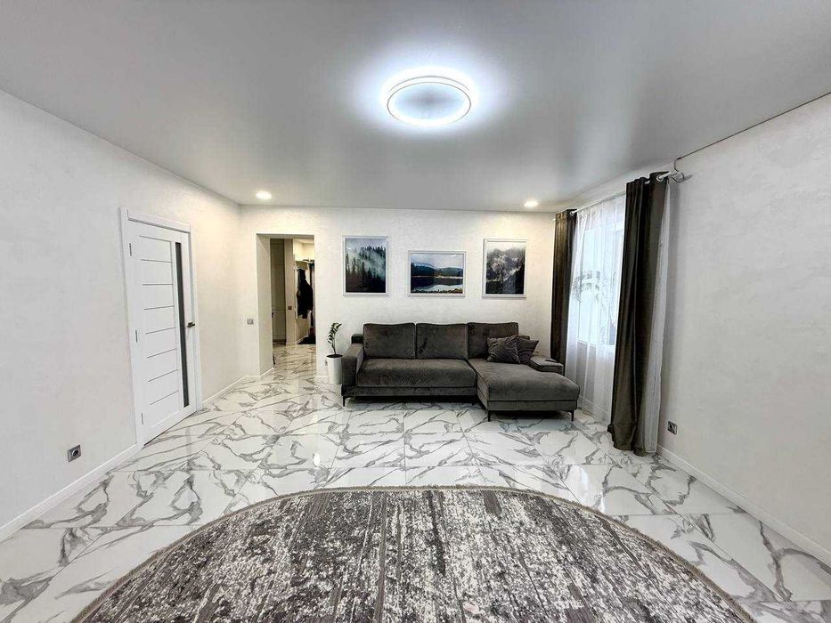 Капітальний будинок з ремонтом в м. Яготин Є ВІДЕООГЛЯД