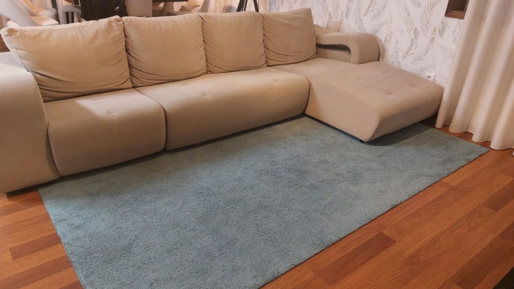 Sofá chaise longue beje