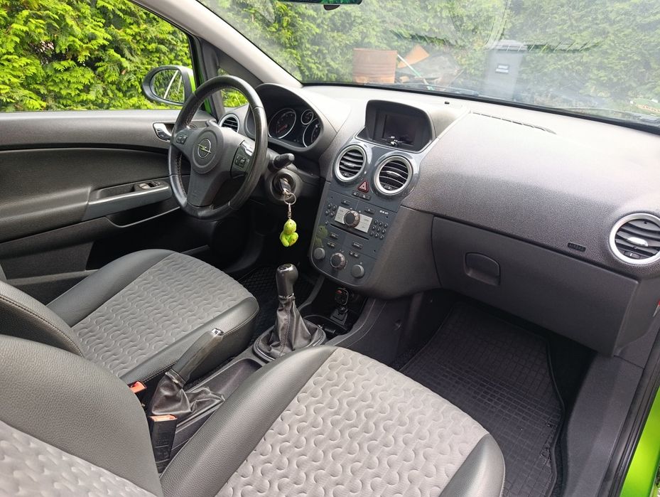 Opel Corsa 1.4 16V