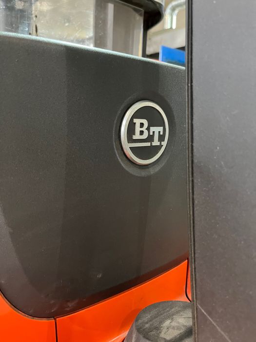 Wózek widłowy BT Toyota paleciak