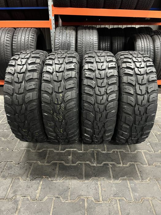 Шини,Резина,Комплект LT 245/75/16 120/116Q Kumho Road Venture