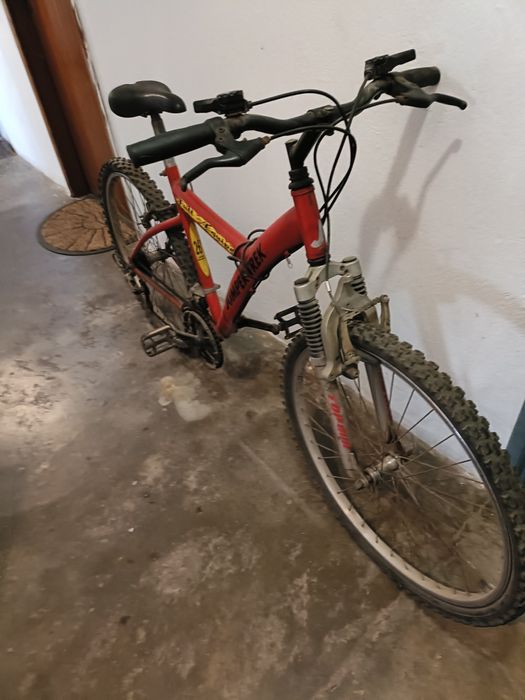 Bicicleta usada em bom estado