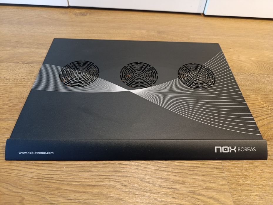 Base refrigeradora para portátil de 17"