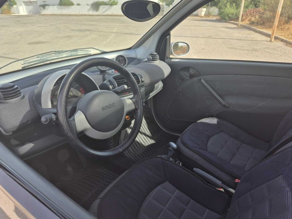 Vendo SMART FORTWO COUPÉ em Excelente estado de Conservação