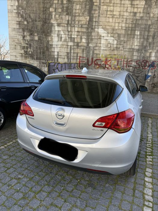 Opel astra J 1.7cdti