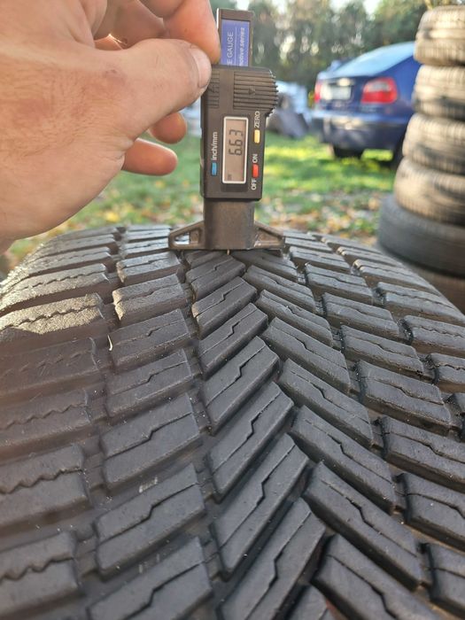 Opony Całoroczne 235/55R19 Bridgestone Weather Control A005 2sz Montaż