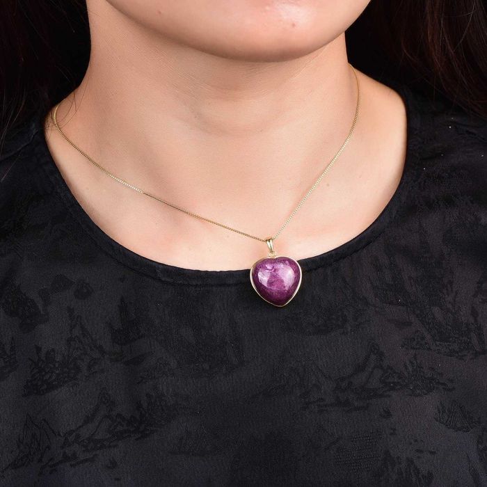 Pendente grande e exclusivo com rubi natural - 9.35 g