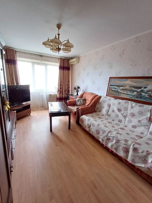 Продам 3 - кімнатну квартиру. Р-н. Північний. Вул. Р. Шухевича. 3 - поверх. Чудовий варіант!