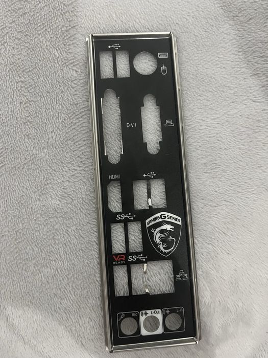 Amd Ryzen 3 2200 e MSI B350m Bazooka