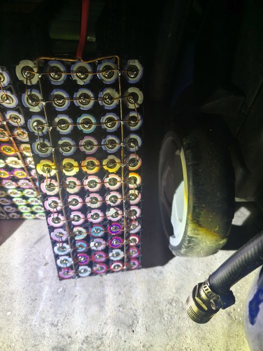 Bateria 24v 8s com bms 20ah