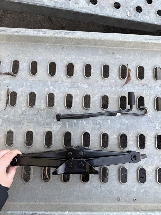 Домкрат Volkswagen