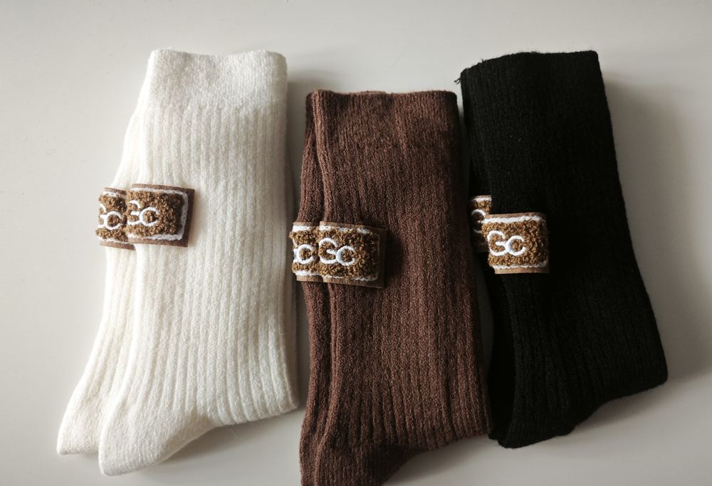 śliczne mięciutkie skarpety UGG 3 pak