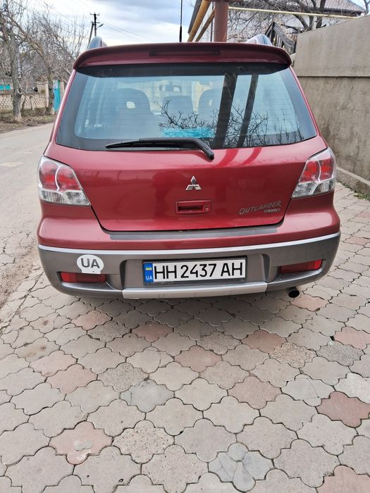 Мицубиси Аутлендер