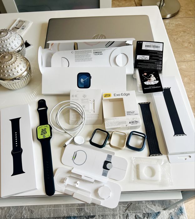 Vendo Apple Watch Serie 9, 45mm Azul Midnight com varios Extras