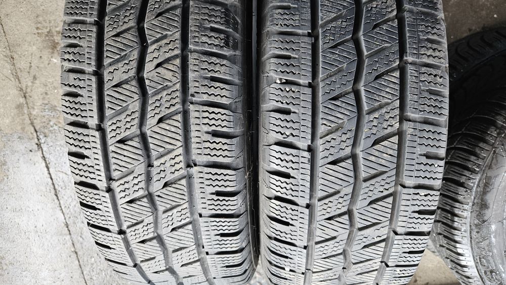 Opony   zimowe   205.65 16 C Hankook
