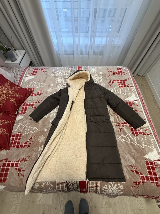 Зимова жіноча куртка пуховик