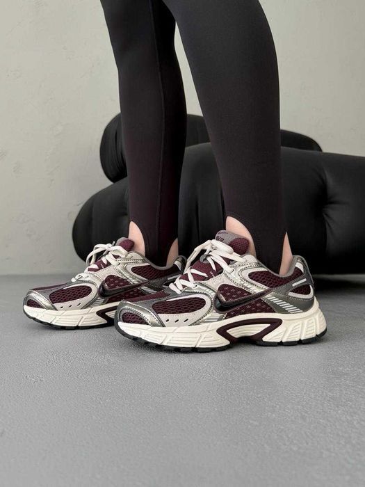 Кросівки Nike Zoom Vomero V5 RNR Burgundy/Grey premium