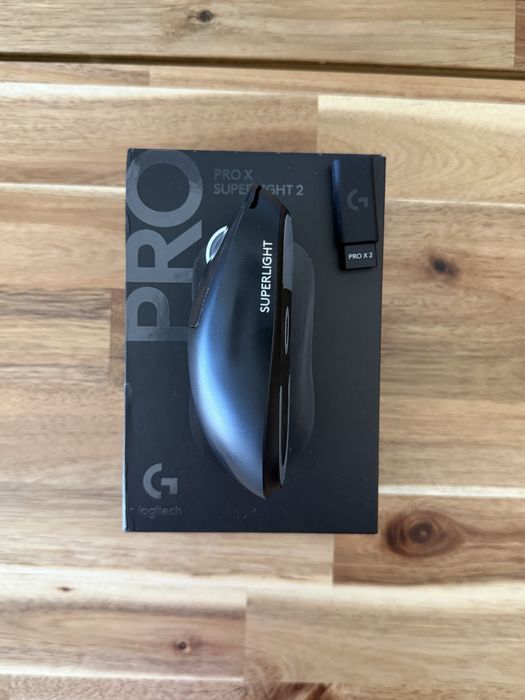 Logitech G Pro X Superlight 2 Preto com Caixa e Acessórios