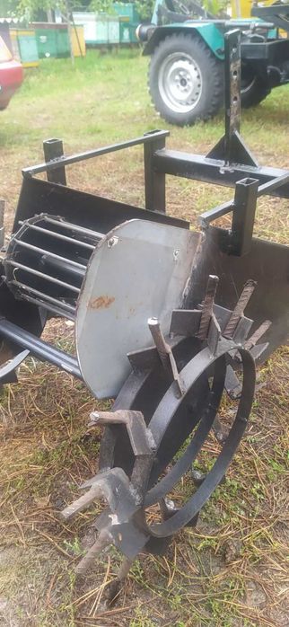 Картоплекопалка транспортерна