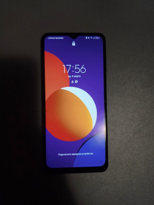 Телефон Samsung Galaxy M12