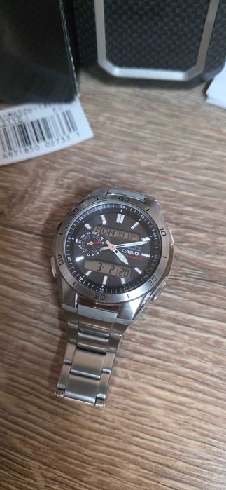 Zegarek Casio WVA-M650 Pudełko