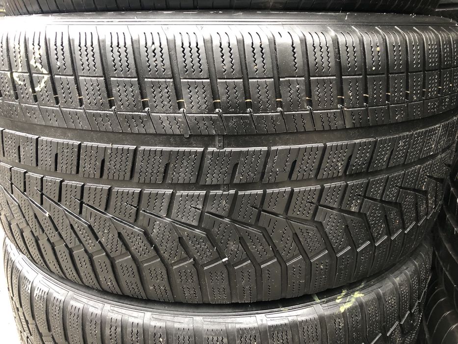295/35/23 hankook