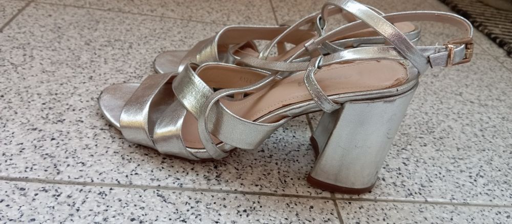 Sandálias de senhora 38