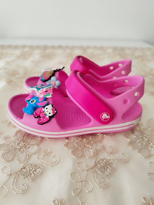 Crocs c12 29 30 lekkie sandały do wody plaża basen przypinki stitch li