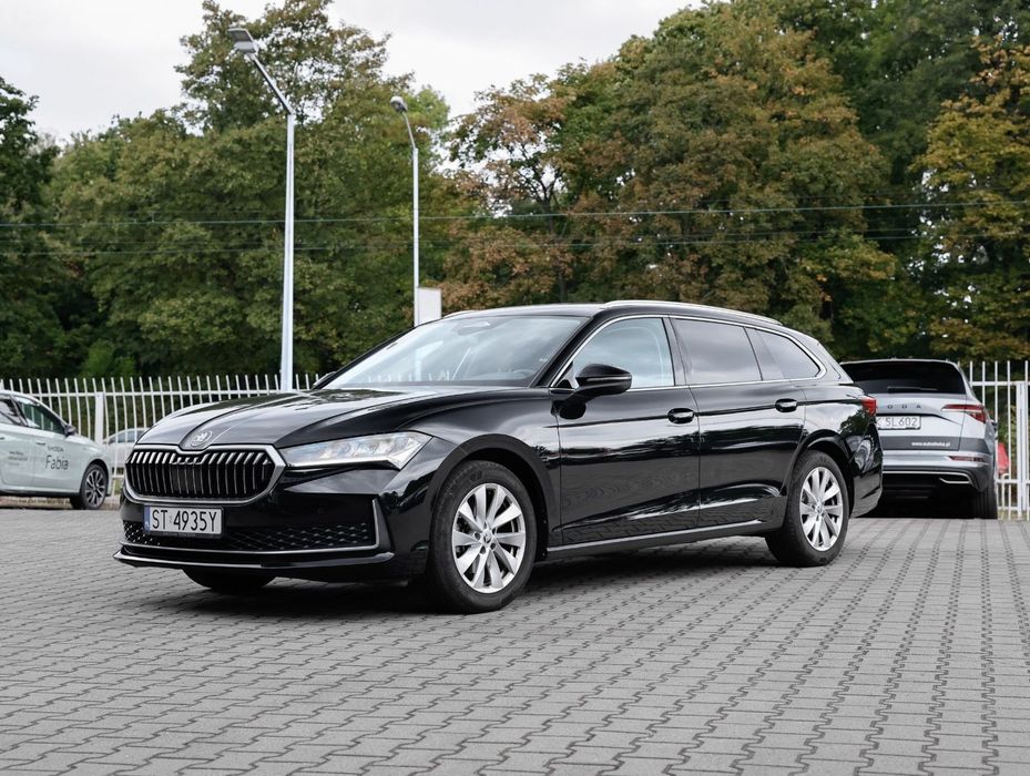 Skoda Superb Skoda Superb 1.5 TSI mHEV Selection DSG hak holowniczy (prywatny)